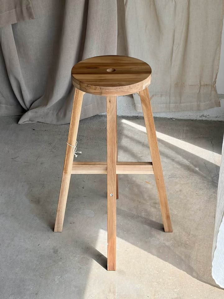 Round Wooden Bar Stool
