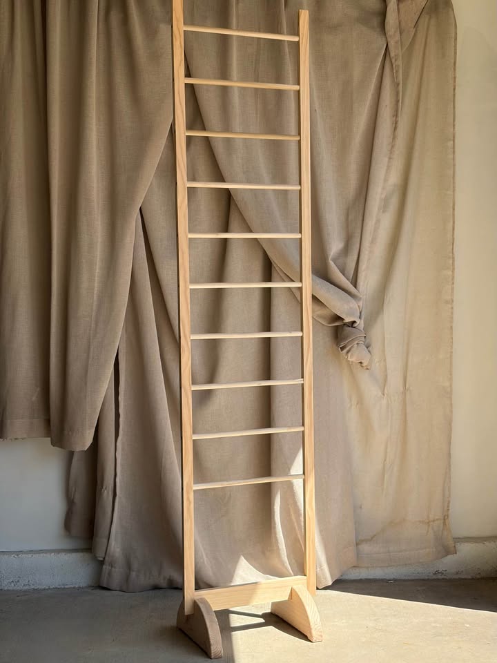 Freestanding Wooden Blanket Ladder (Handmade)