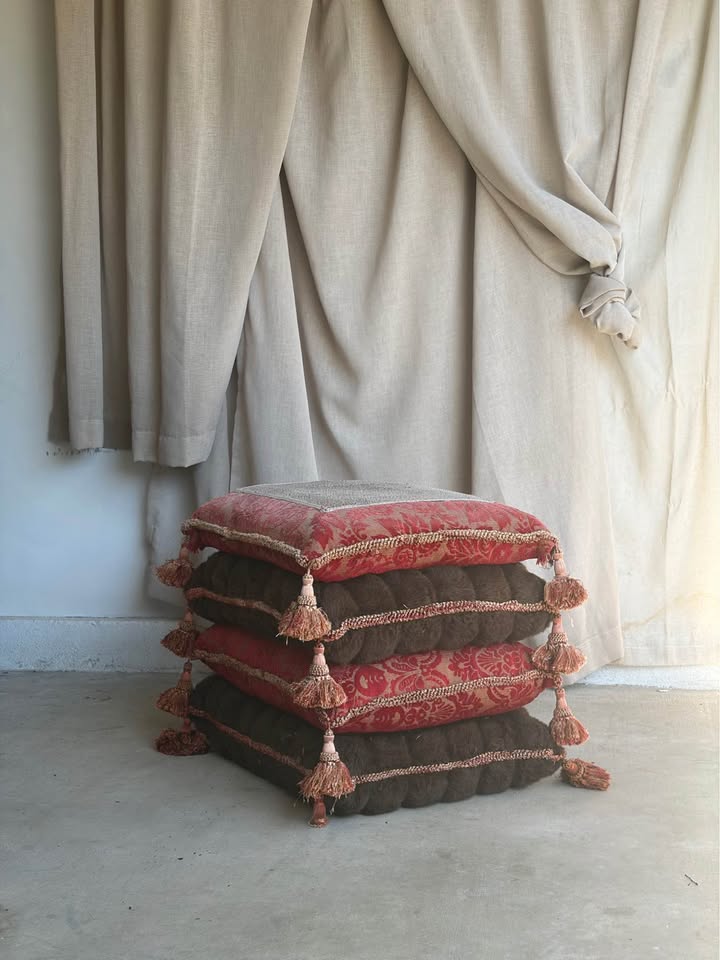 Vintage Stacked Cushion Effect Ottoman