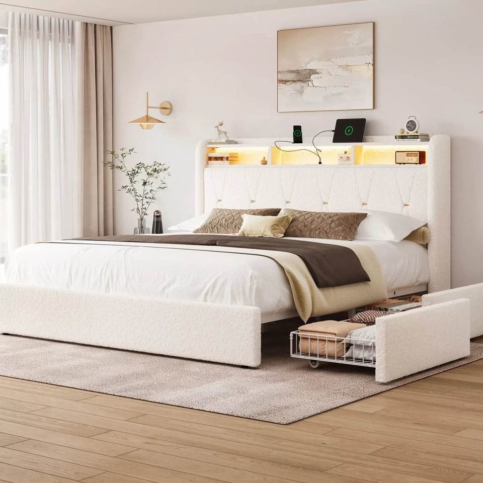 Upholstered Bouclé Storage Bed QUEEN